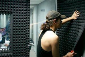 Практические способы звукоизоляции квартиры для защиты от шума соседей